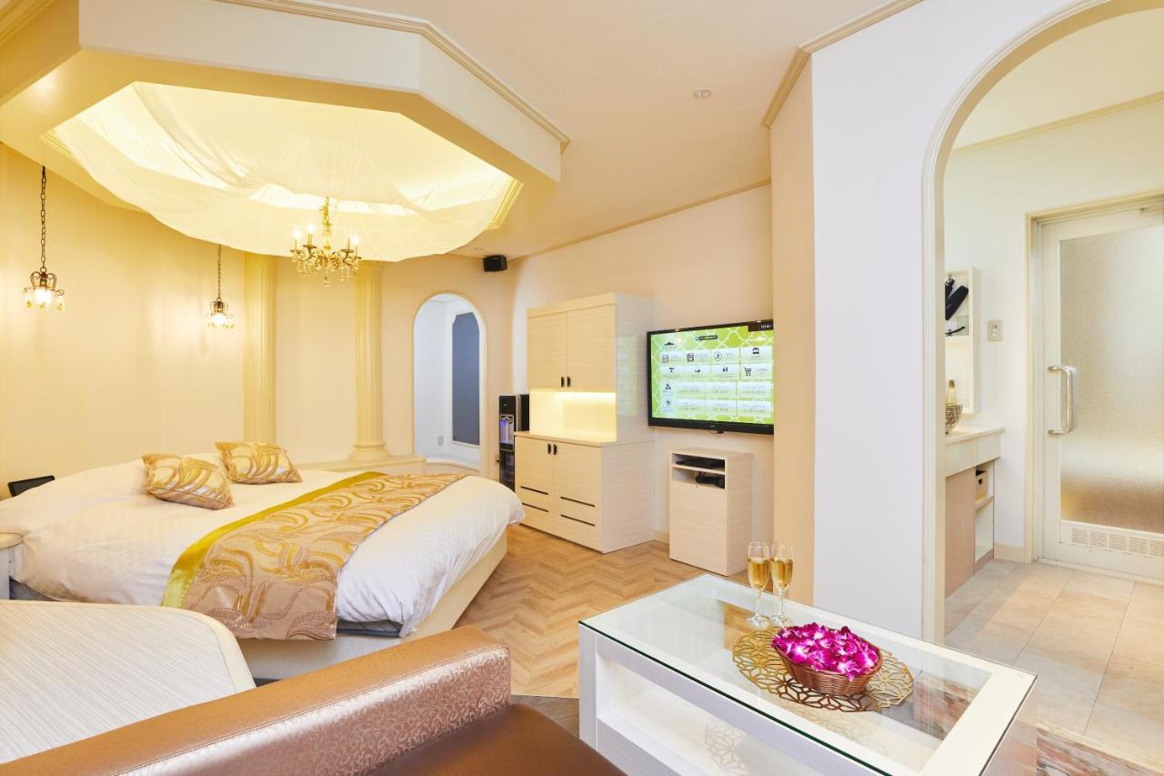 Hotel Artia Nagoya (Adults Only) Kitanagoya Экстерьер фото